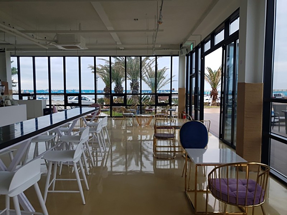 m1971 Cafe 10% Discount