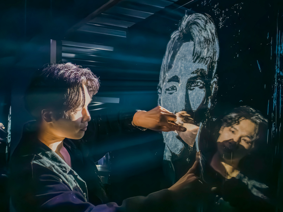 Drawing arts performance painters